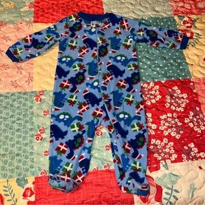 🌼🎄Faded Glory Christmas Dinosaur Baby Boys Size 6-9 months Footed Pajamas PJs